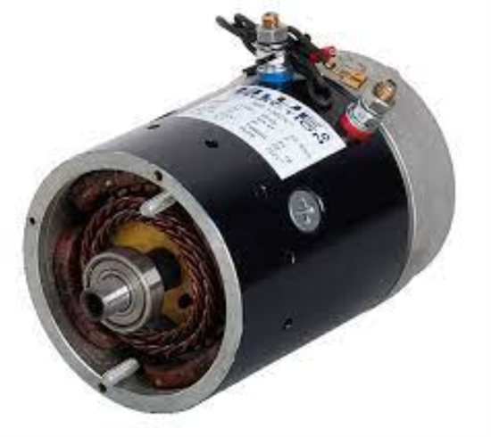 Εικόνα από DC MOTOR B&T 24V  2,2KW ΑΡΙΣΤΕΡΟ  ΘΥΛΗΚΟ
